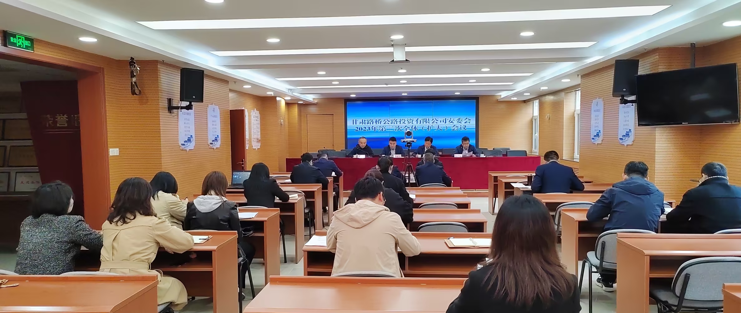 IMG_20230427_164620(1).jpg IMG_20230427_164620(1).jpg